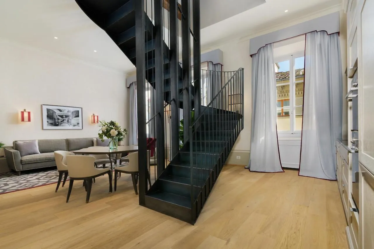 Apartment Marchesa Olympia - La Dimora Degli Affreschi Florence Italy